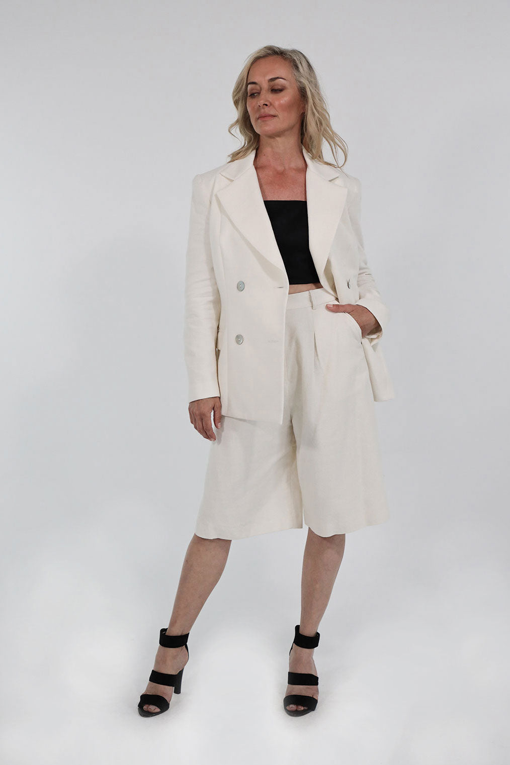 KAMLA BLAZER ORGANIC COTTON (IVORY)